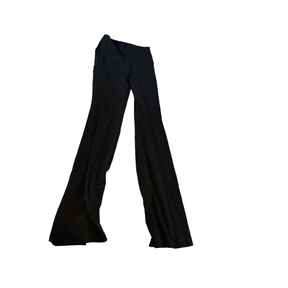 Aritzia TNA Flare Leggings